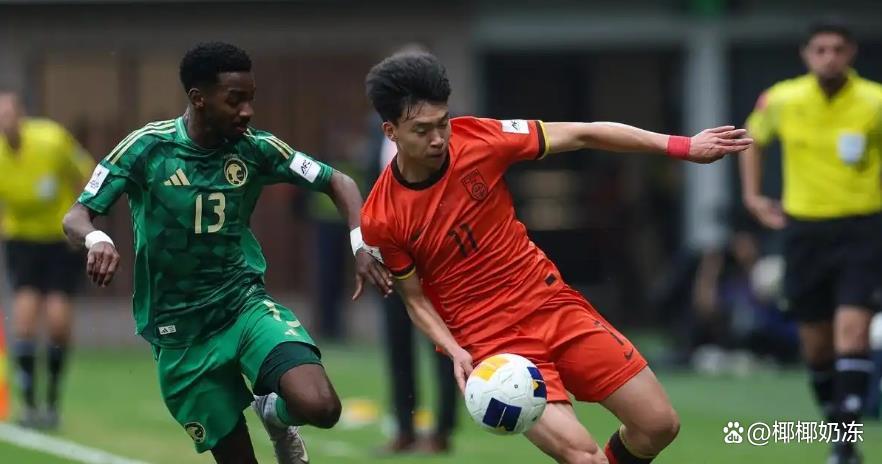 关于比赛擂台激战持续,球员们拼尽全力求胜的信息 关于比赛擂台激战持续,球员们拼尽全力求胜的信息