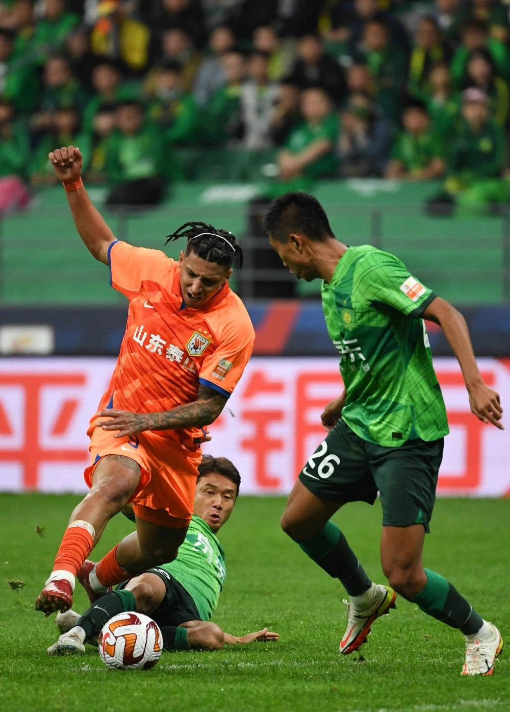 国安豪取重要胜利，稳固中超领先地位的简单介绍