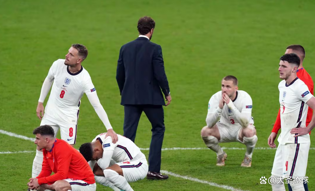 荷兰队意外惨败,英格兰队晋级欧锦赛半决 荷兰队意外惨败,英格兰队晋级欧锦赛半决