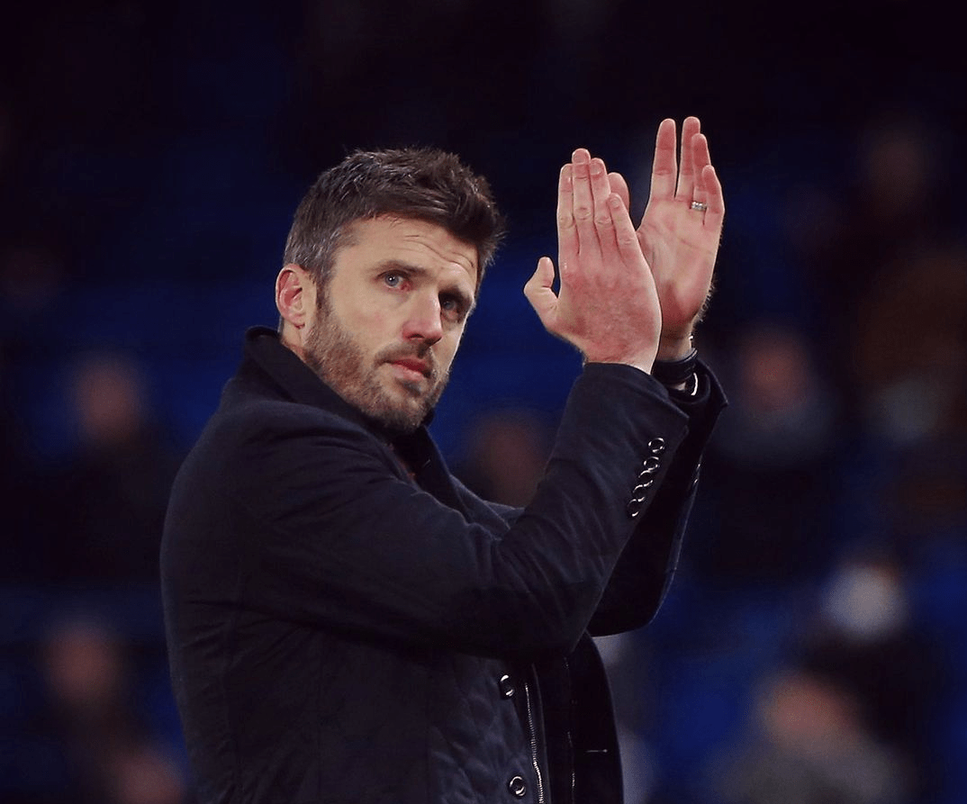 布雷斯特队逆转胜利,赢得球迷掌声 布雷斯特队逆转胜利,赢得球迷掌声