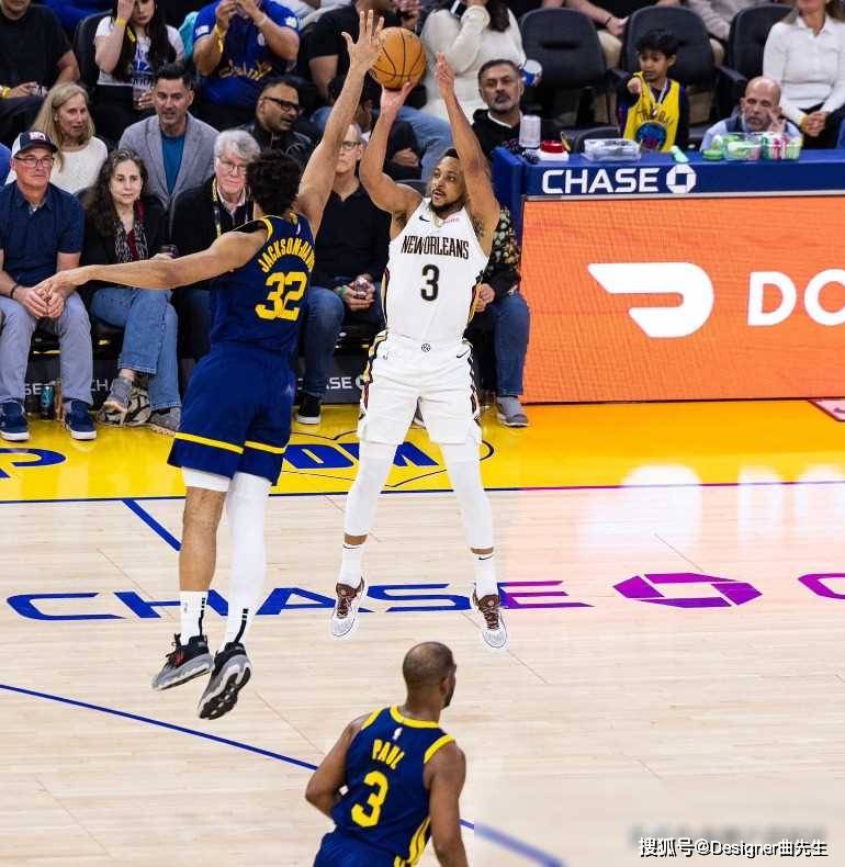 包含吉林队鏖战鹈鹕,麦科勒姆带队取胜的词条 包含吉林队鏖战鹈鹕,麦科勒姆带队取胜的词条