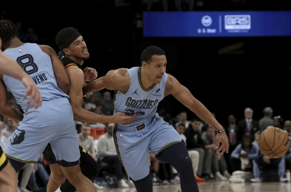 篮网完胜灰熊,布克带队取胜 篮网完胜灰熊,布克带队取胜