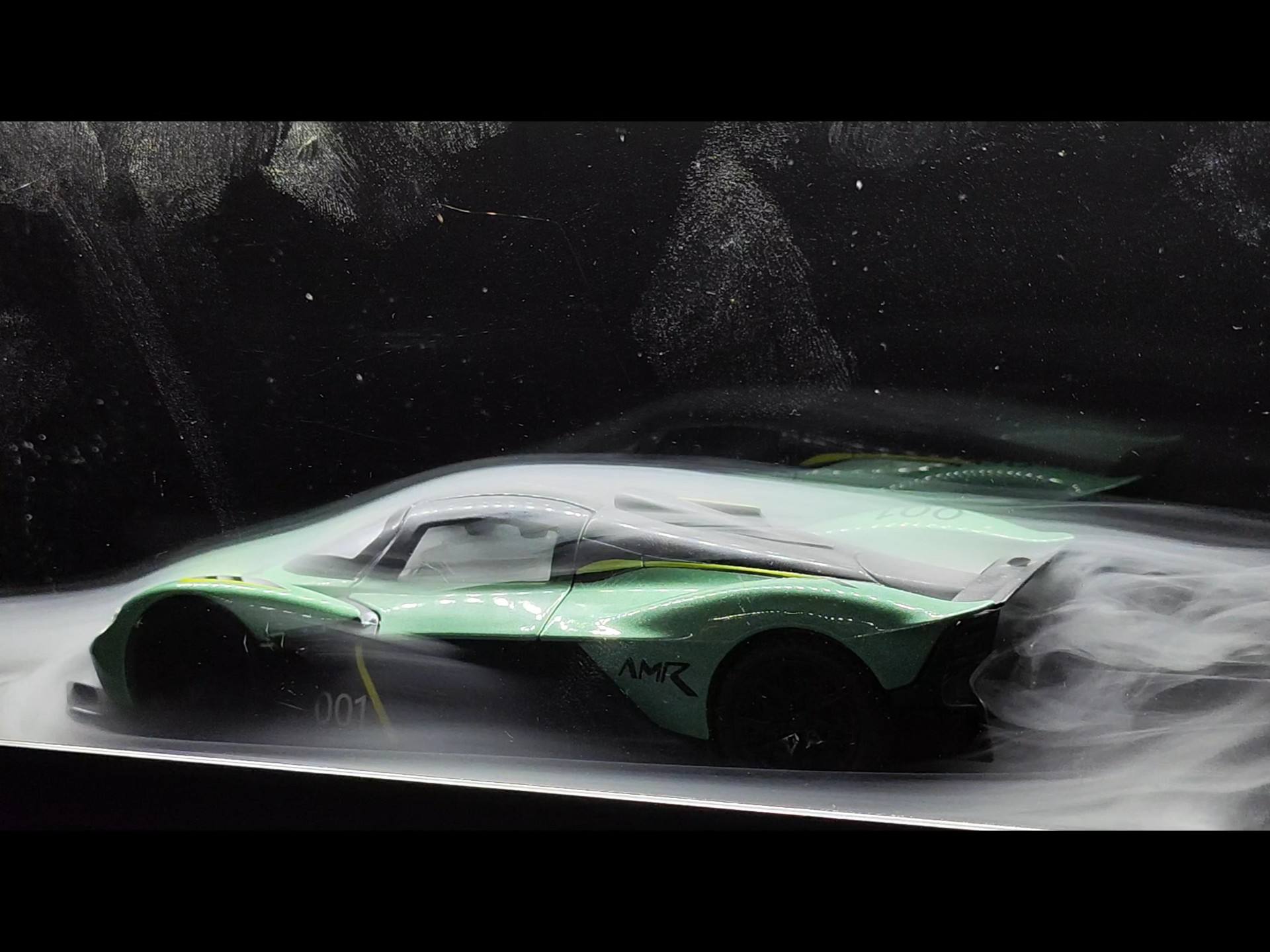 包含威廉姆斯翻盘阿斯顿马丁,塞恩斯状态火热的词条 包含威廉姆斯翻盘阿斯顿马丁,塞恩斯状态火热的词条