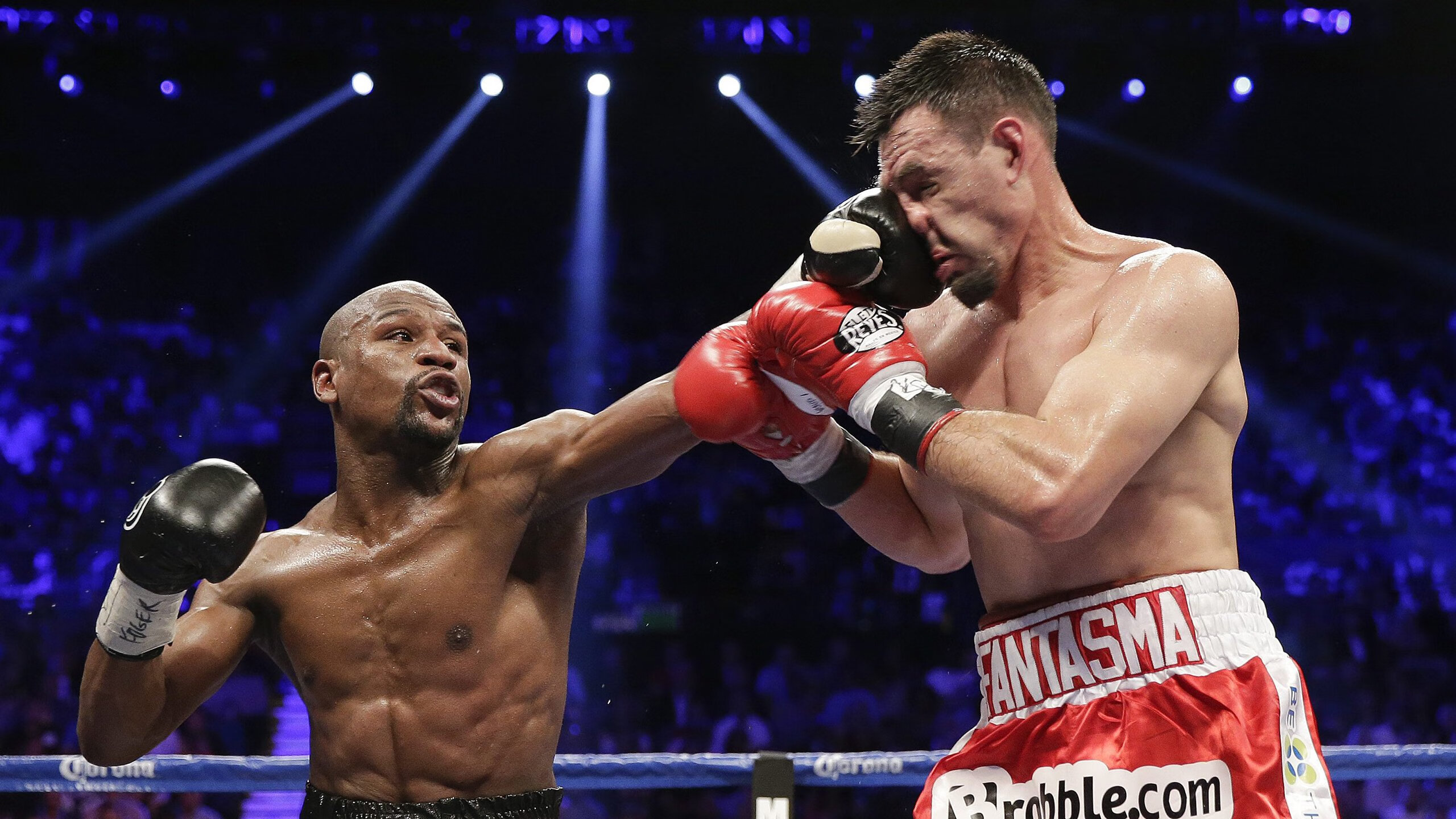 绿茵场上的双重奏,佩德里里程碑之夜,几内亚狂潮冲垮南非