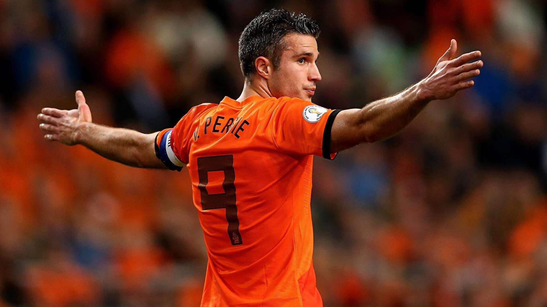 富安健洋末节统治攻防,秘鲁险胜几内亚展现亚洲球星国际舞台价值